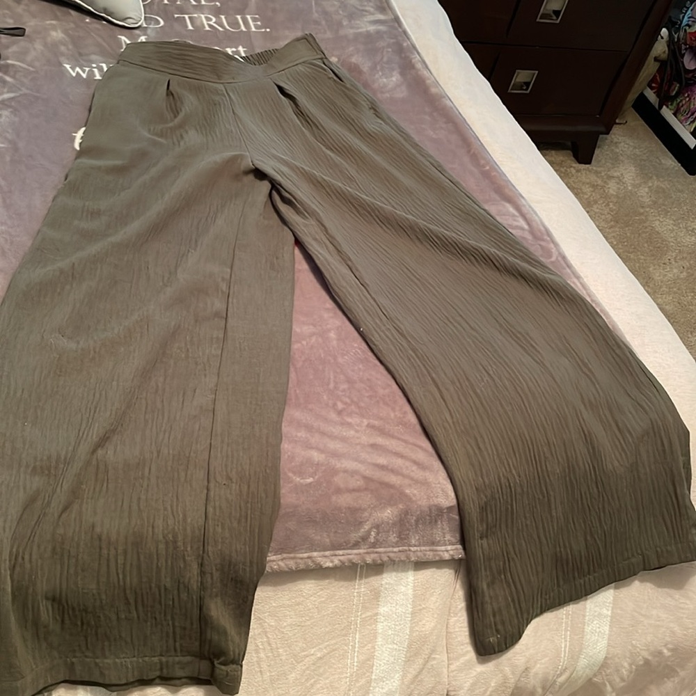 Flowy dress/linen pants